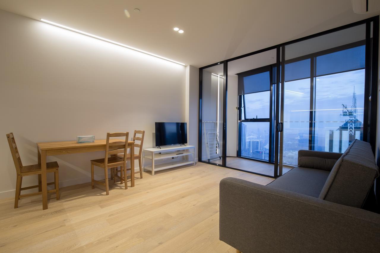 Light Tower Apartment Melbourne Exterior photo