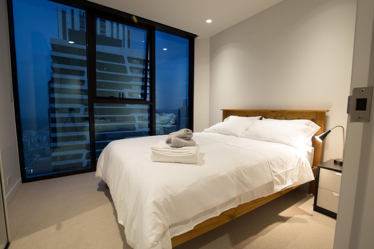 Light Tower Apartment Melbourne Exterior photo