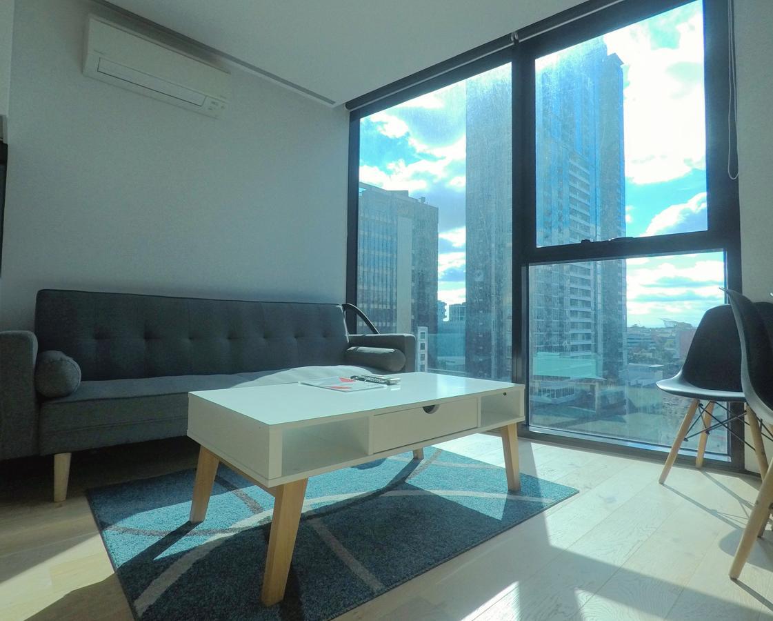 Light Tower Apartment Melbourne Exterior photo